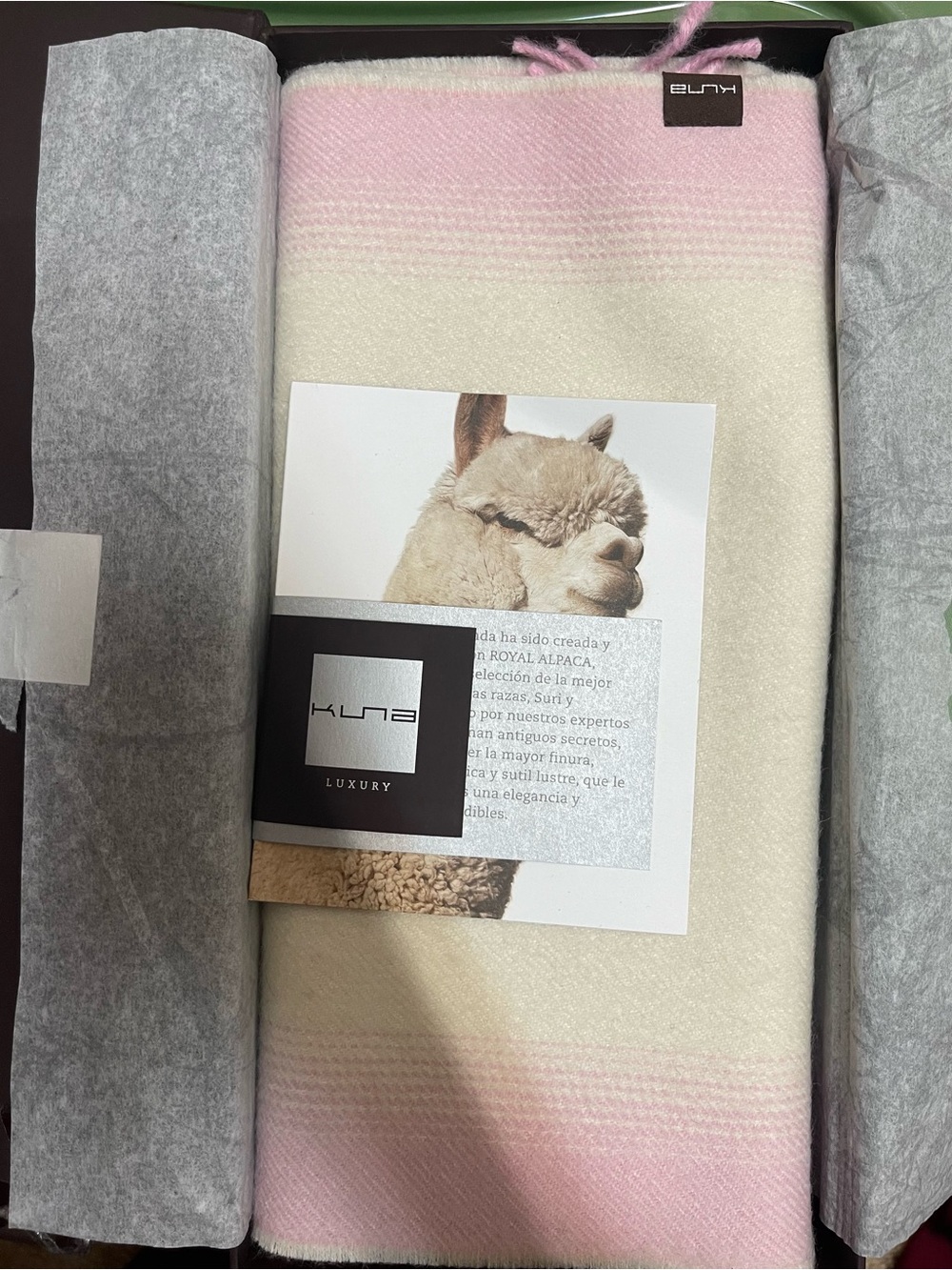 Kuna Luxury Pink & Cream Alpaca Wrap